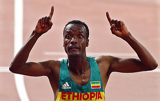 Легкоатлет Эдрис из Эфиопии завоевал золото ЧМ на дистанции 5000 м