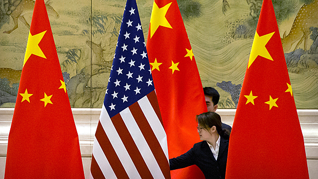 Главы Минторгов США и Китая обсудили торговые отношения
