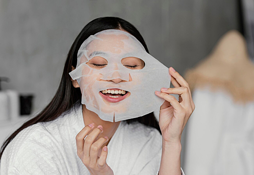 Почему увлажняющая тканевая маска зимой — плохая идея