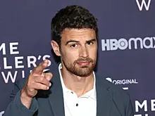 Тео Джеймс сыграет Джорджа Майкла в биографическом фильме