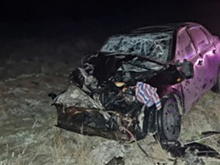 В Самарской области "Гранта" влетела в погрузчик и улетела в кювет