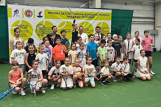 Экс-третья ракетка мира Петрова будет воспитывать новых чемпионов