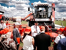 Ростсельмаш представил технику на Всероссийском Дне поля