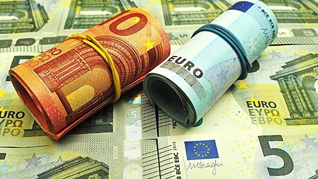 Официальный курс евро на среду вырос до 68,62 рубля
