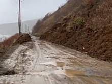 На юге Сахалина сошли оползни