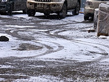 Машины переворачиваются. Екатеринбург и окрестные трассы парализовало из-за гололеда