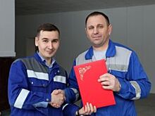 Алтайских энергетиков поздравили с профессиональным праздником