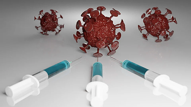 Отрубает ковидный хвост: врач рассказал о новом свойстве вакцины от коронавируса