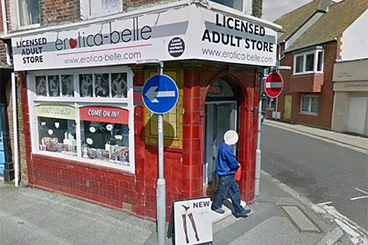 Посетитель секс-шопа попал на карты Google