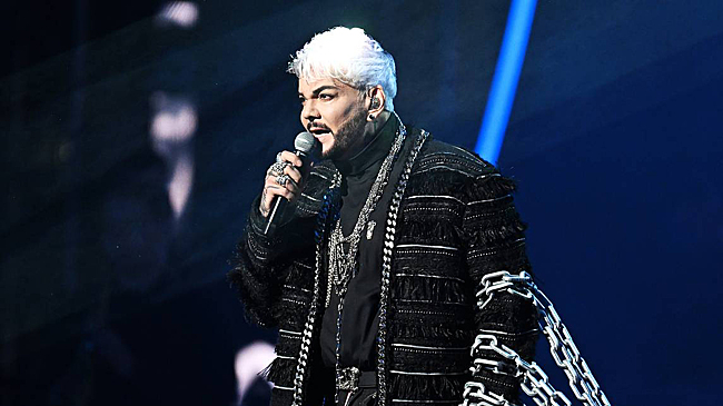 Киркорову предложили покинуть Россию после исполнения песни Пугачевой