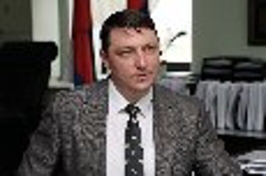 В информационном агентстве России «ТАСС» вышло интервью заместителя директора ФСИН России Сергея Щербакова о том, почему возникают очереди адвокатов в следственных изоляторах и как ФСИН предлагает решать эту проблему