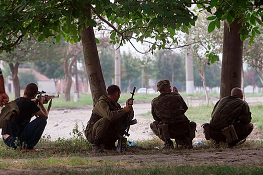 Власти впервые официально признали намерение штурмовать школу в Беслане