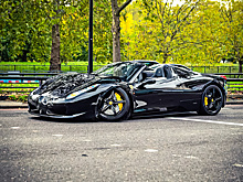 В Лондоне произошла тройная авария с участием двух Ferrari и BMW M6