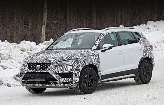 Обновленный Seat Ateca получит гибридный двигатель