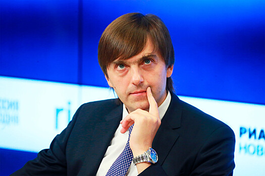 В правительстве рассказали, когда в российских школах появятся единые учебники