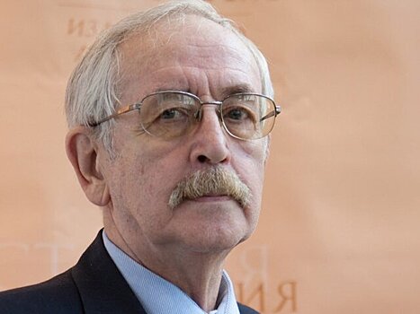 Актер Василий Ливанов удачно прооперирован в НИИ Склифосовского