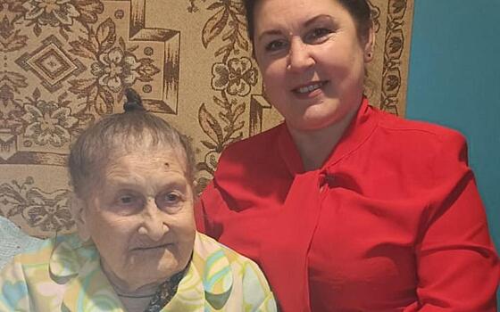Жительница Шилова Екатерина Артемова отметила 102-й день рождения
