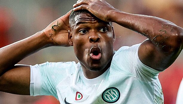 «Челси» из-за травмы Джеймса интересен Думфрис. «Интер» хочет 30+ млн евро, но купить игрока зимой будет сложно