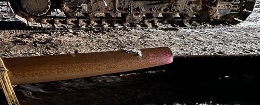 На стройке в Татарстане монтажника убило сорвавшейся металлической трубой