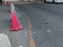 Летящий с Кузбасского моста мусор опять стал крушить машины