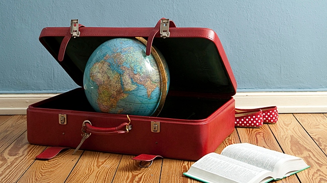 Как собрать стильный капсульный чемодан и не переполнить багаж