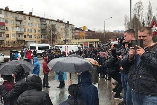 В Кемерове задержали участника несанкционированного митинга несистемной оппозиции