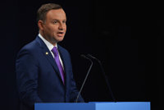 Президент Польши подписал скандальный закон о Холокосте