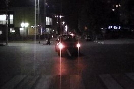 Вечером на улице Есенина иномарка сбила юношу на велосипеде