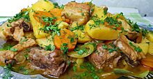 Рецепт ребрышек с картофелем: вкусный обед или ужин для всей семьи