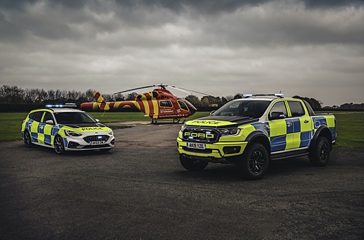 Ford Ranger Raptor и Focus ST стали полицейскими машинами
