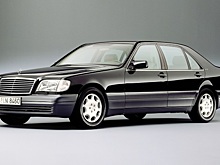 На продажу выставили 25 «Мерседесов» из гаража президента Туркменистана