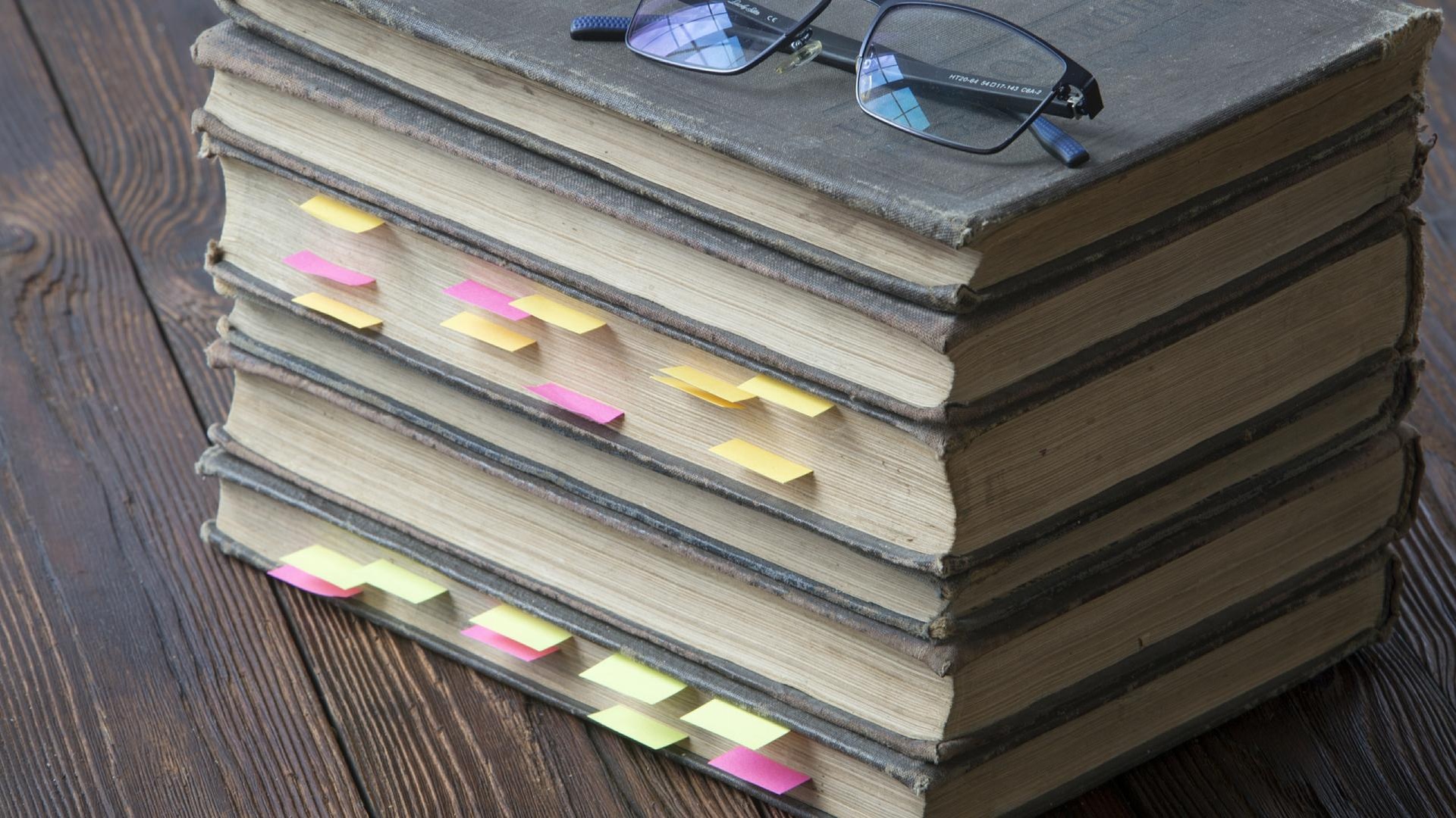 Мошенники стали записываться к репетиторам под видом учеников