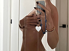 Дочь Веры Брежневой опубликовала откровенное фото без нижнего белья