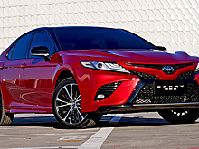 Новую Toyota Camry начнут продавать в середине ноября