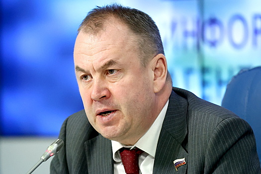 Наумов напомнил об уголовной ответственности за дропперство