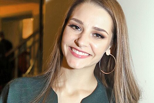 Как выглядит актриса Глафира Тарханова без макияжа и фотошопа