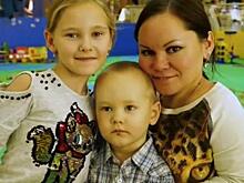 Муж одной из самых миниатюрных женщин в России тайно сделал ДНК-тест на отцовство