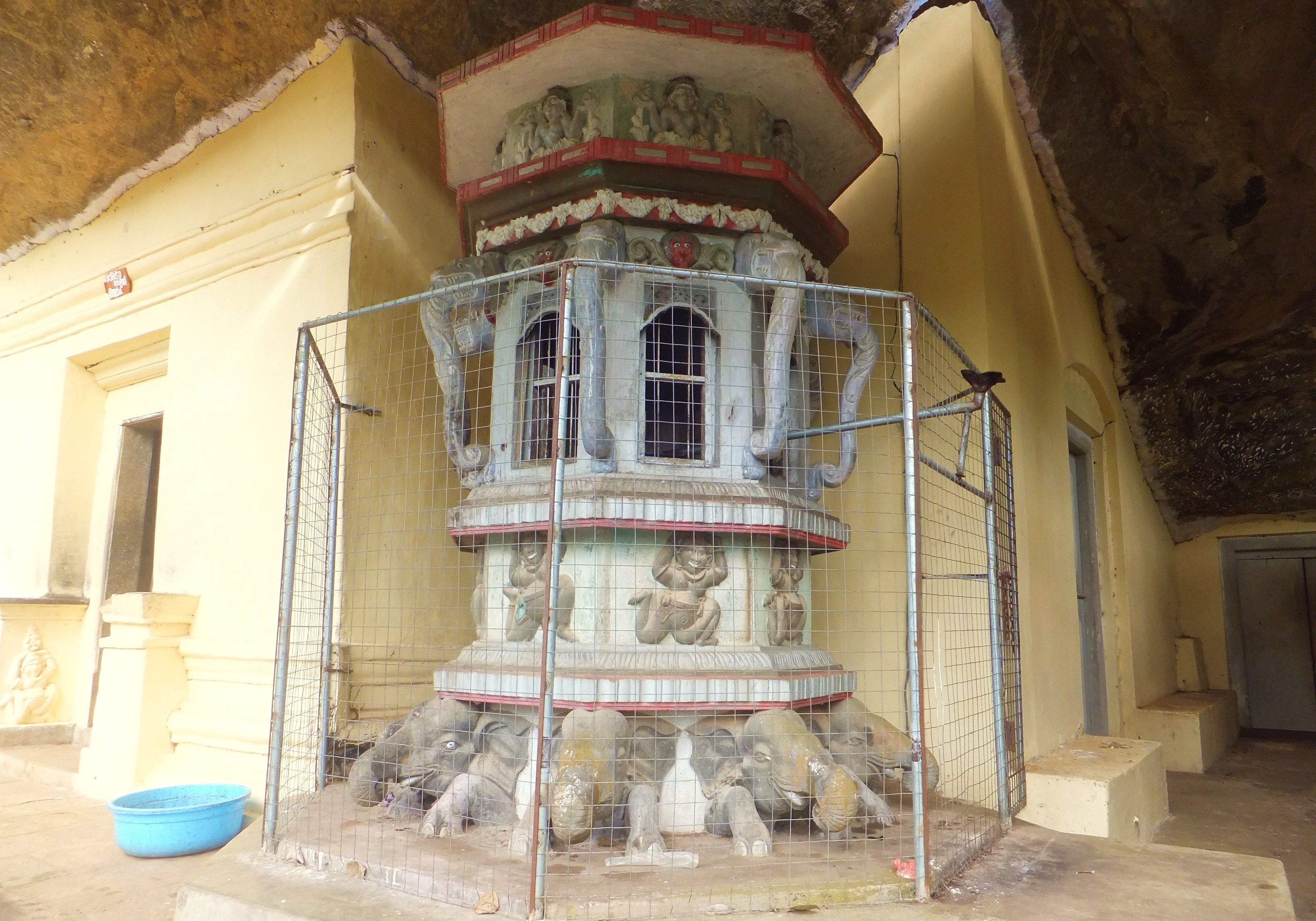 Мулкиригала(Mulkirigala Raja Maha Viharaya), Шри-Ланка, Азия