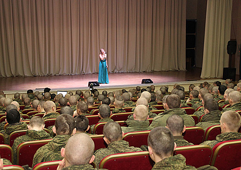 Центральный Дом Российской Армии поздравил воинов-таманцев с 77-й годовщиной