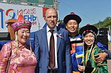 «Давний запрос на обновление власти». Губернаторские выборы в Республике Алтай могут пойти по «хакасскому сценарию»