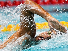 Сборная России по плаванию с мировым рекордом выиграла золото на юниорском ЧМ