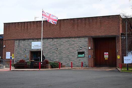 В Великобритании начали выпускать преступников на свободу