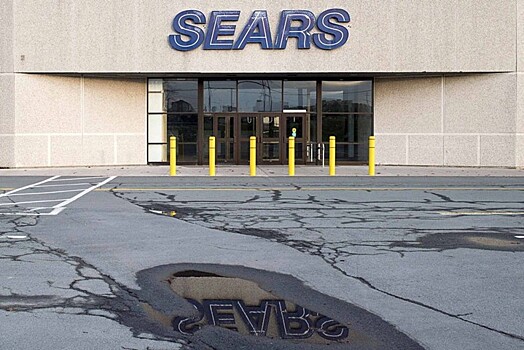 Легендарная американская сеть Sears приказала покупателям долго жить