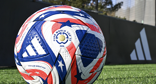 Представлен мяч клубного ЧМ от adidas, вдохновленный США