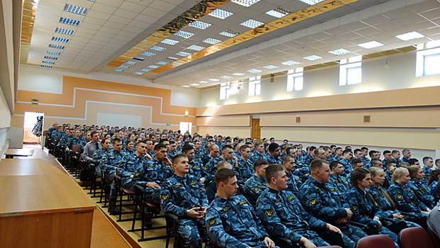 На преподавателя владимирского вуза ФСИН возбудили 17 дел за взятки