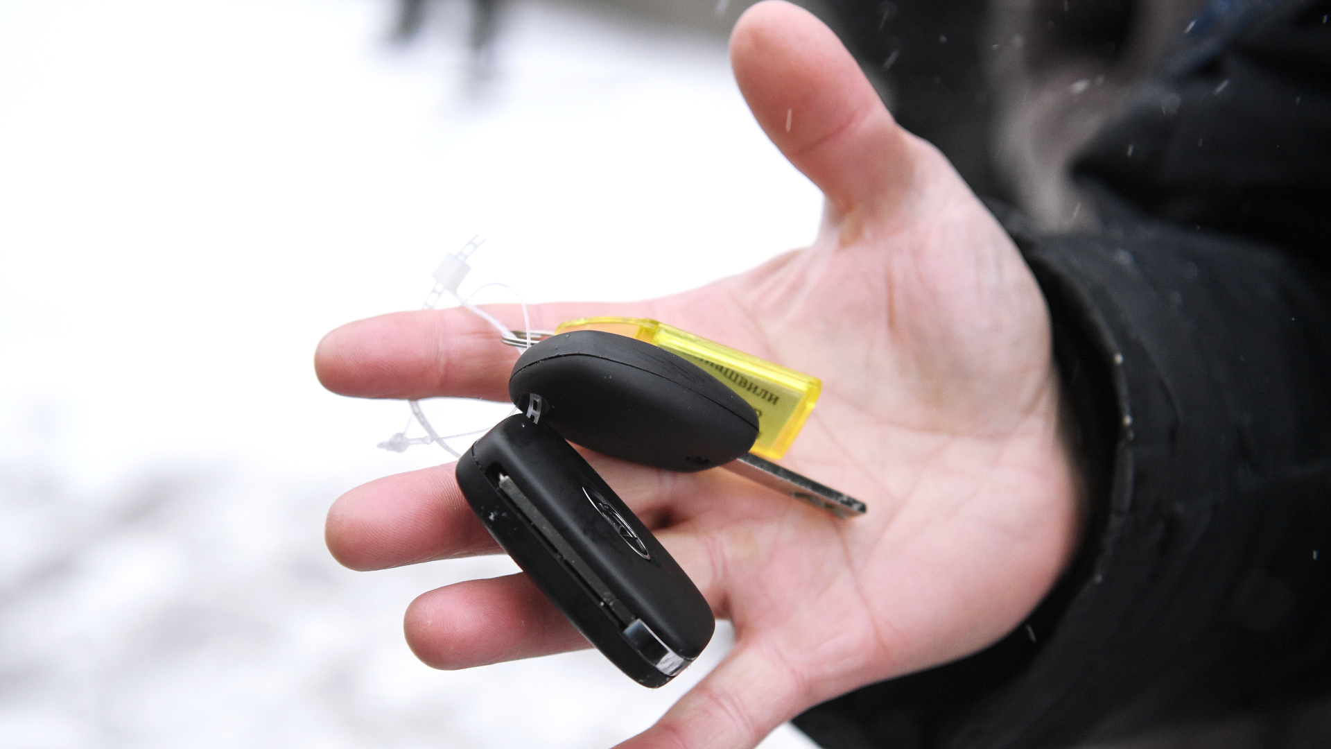 Baza: продюсер НТВ продал Mazda CX-5 и отдал 3,5 млн рублей мошенникам