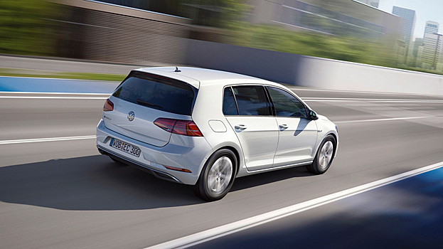 Электрический VW Golf получил увеличенный на 50% запас хода
