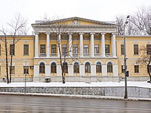 От Высоких гор до Дома союзов: где москвичи в разное время отмечали Новый год