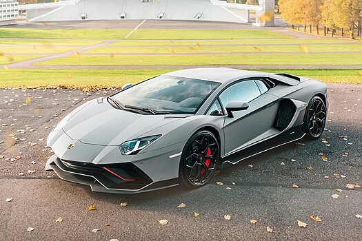 Lamborghini придется снова начать выпуск снятого с производства Aventador