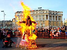 Масленицу велено изолировать: Похоже, общество в принципе перестает понимать власть
